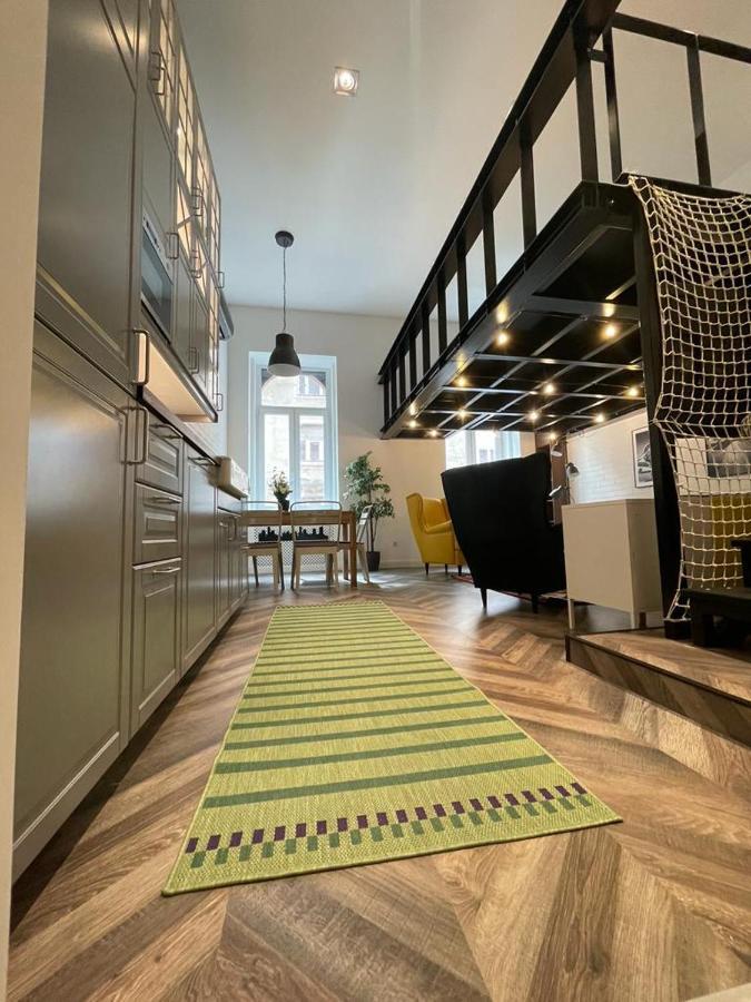Awesome Loft - King Street Leilighet Budapest Eksteriør bilde