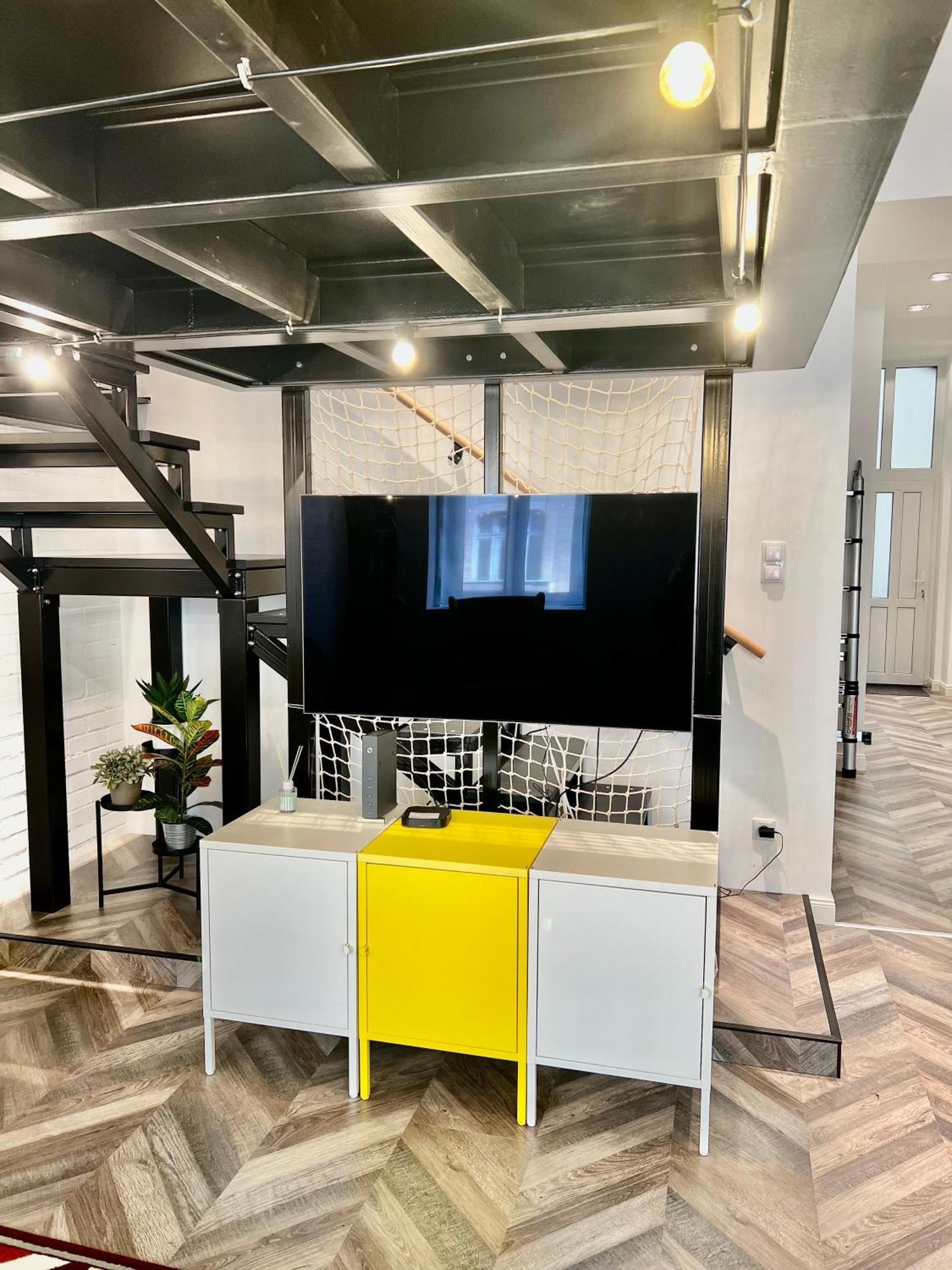 Awesome Loft - King Street Leilighet Budapest Eksteriør bilde