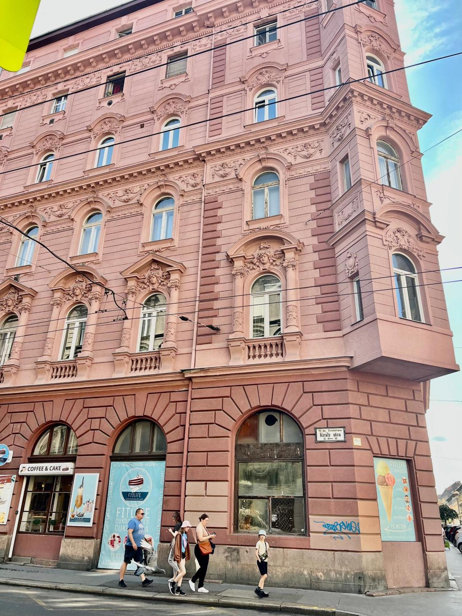 Awesome Loft - King Street Leilighet Budapest Eksteriør bilde